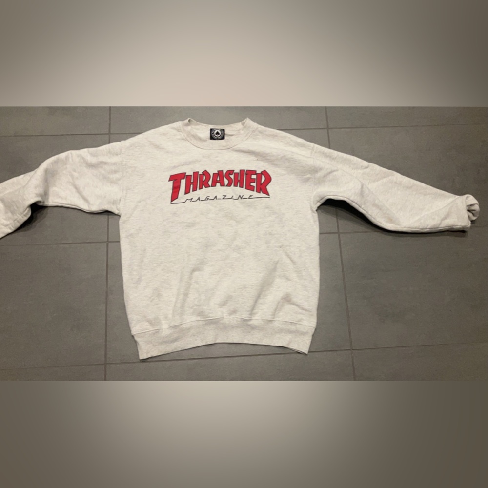 Thrasher Grey Sweater Red Tokyo Style Logo